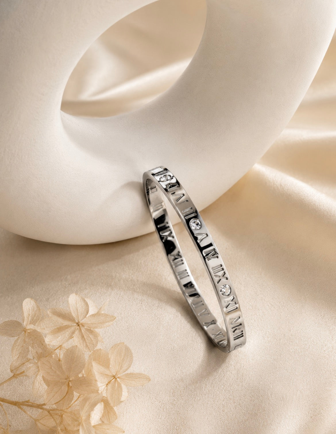 Amara Bracelet – Silvery