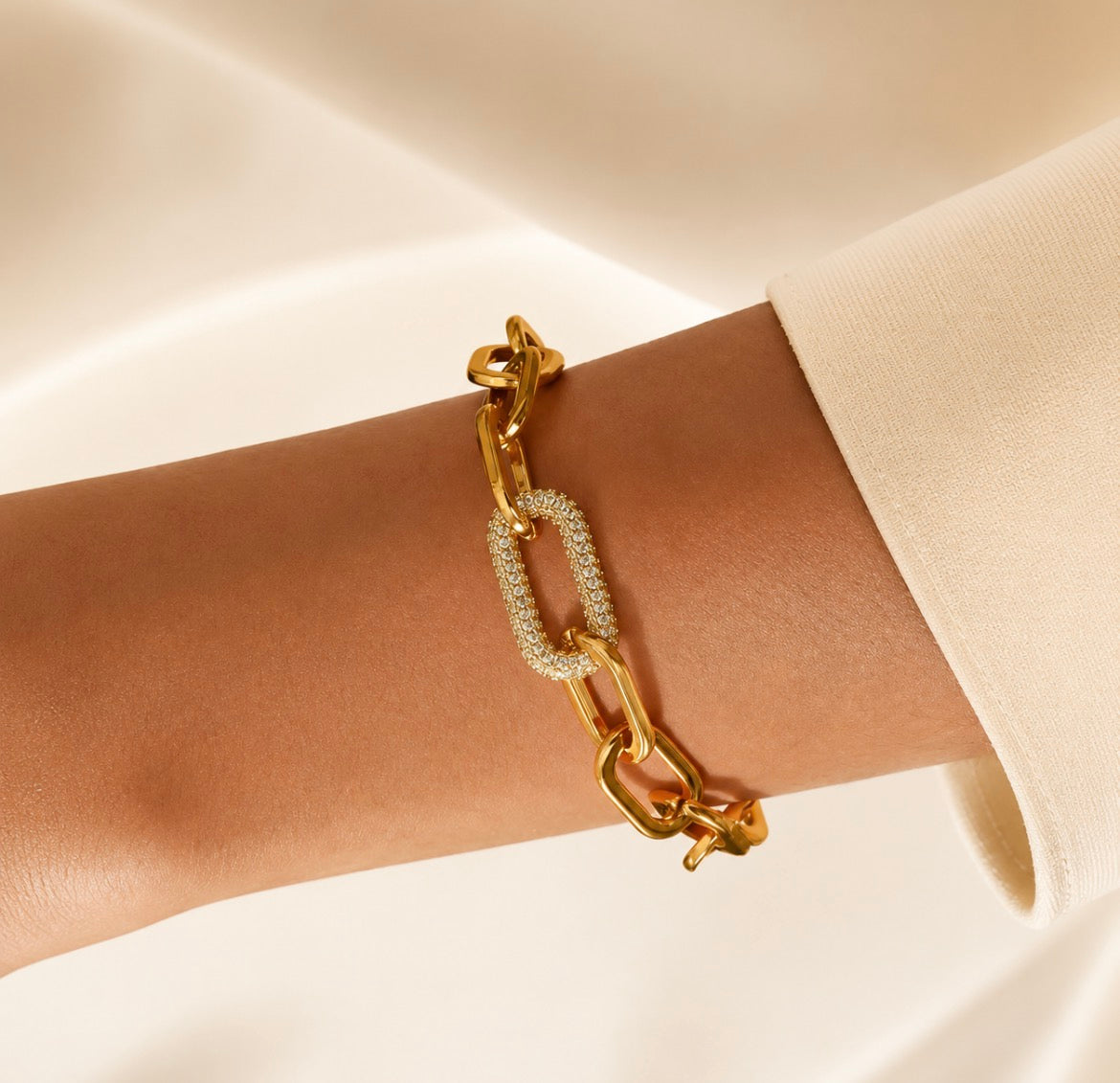 Grace Link Bracelet – Gold