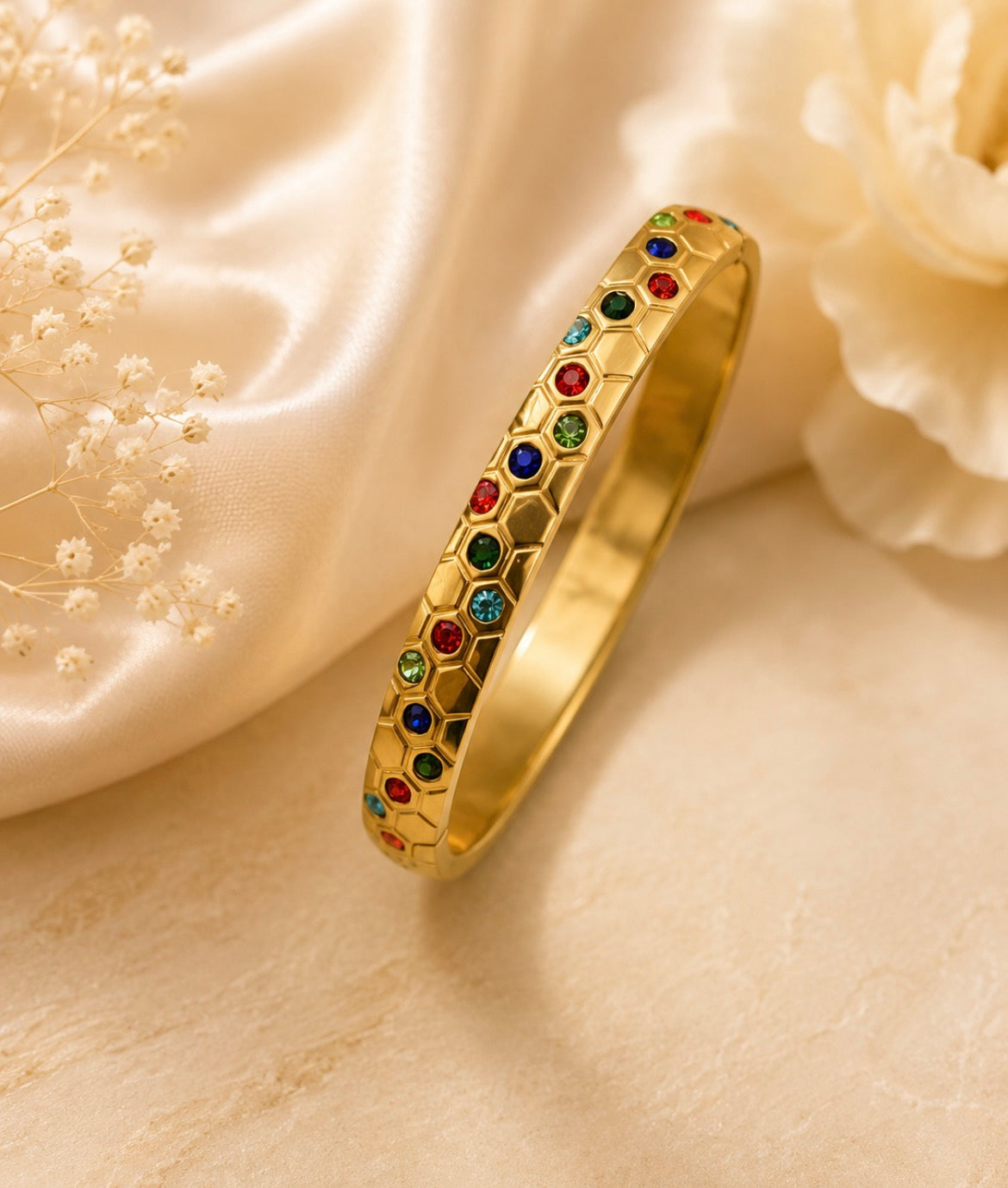 Royal Honeycomb Bangle