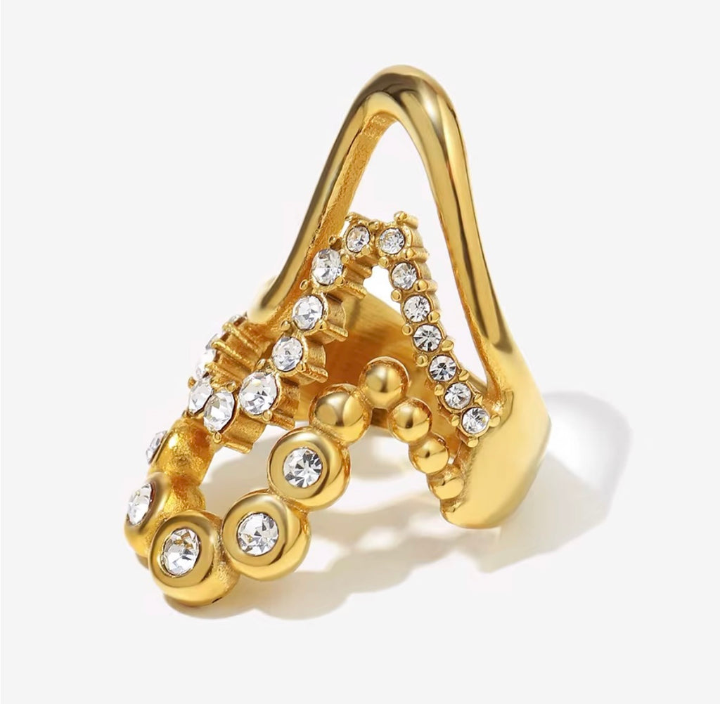 Aurora Gold Ring – Luxury Statement Ring