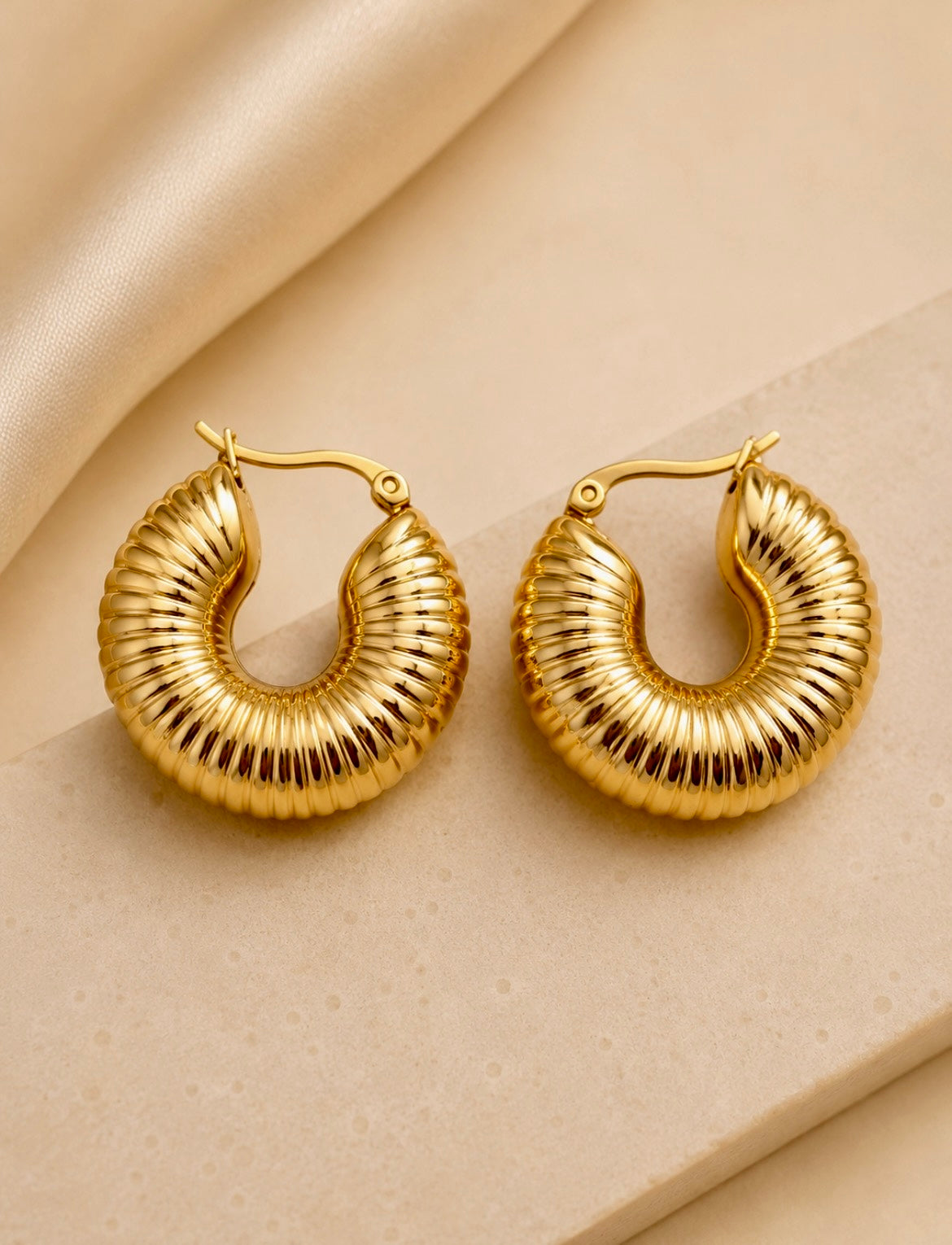 Chunky Ribbed Gold Hoop Earrings