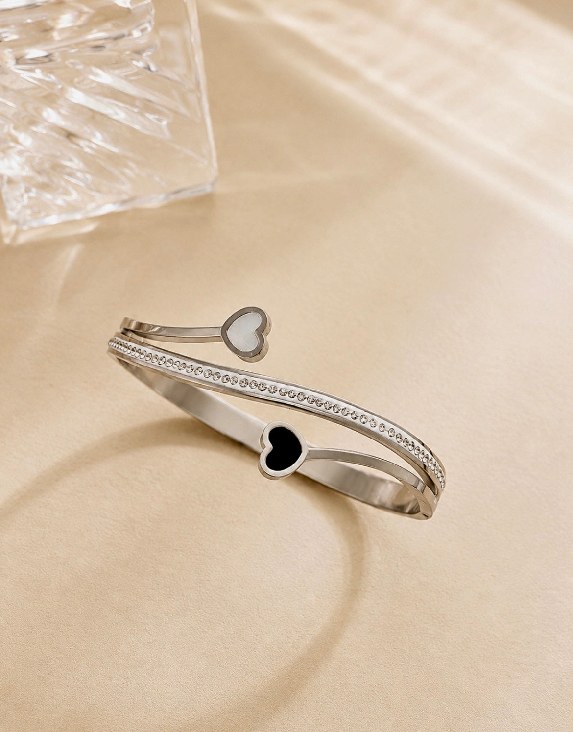Silvery Heart Bangle
