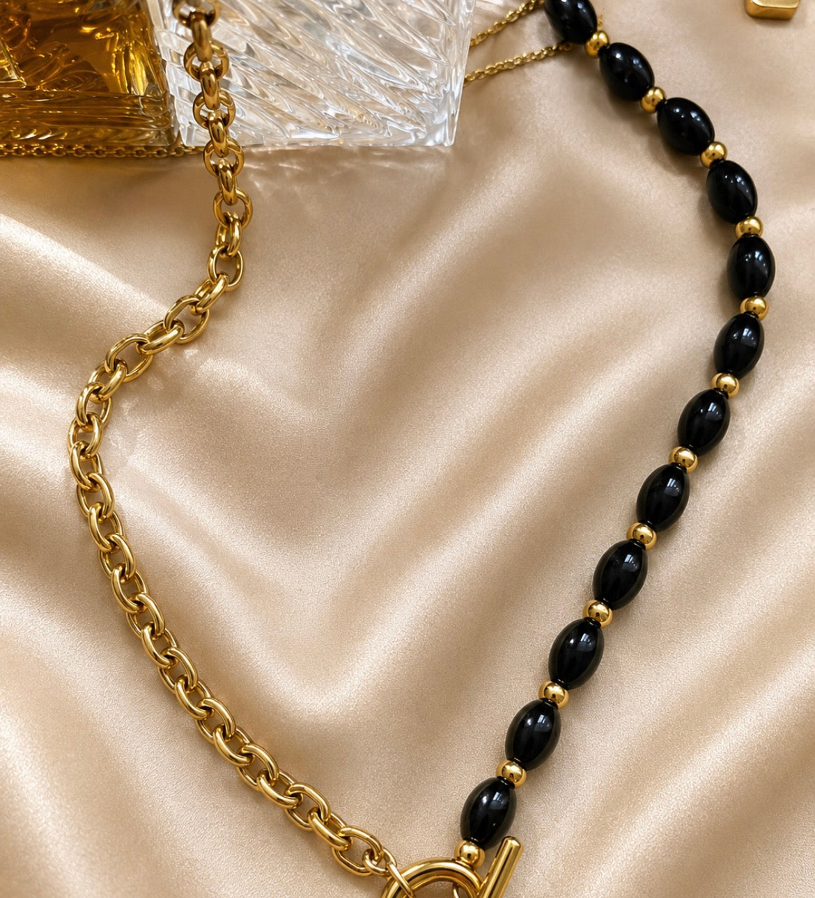 Midnight Noir Necklace