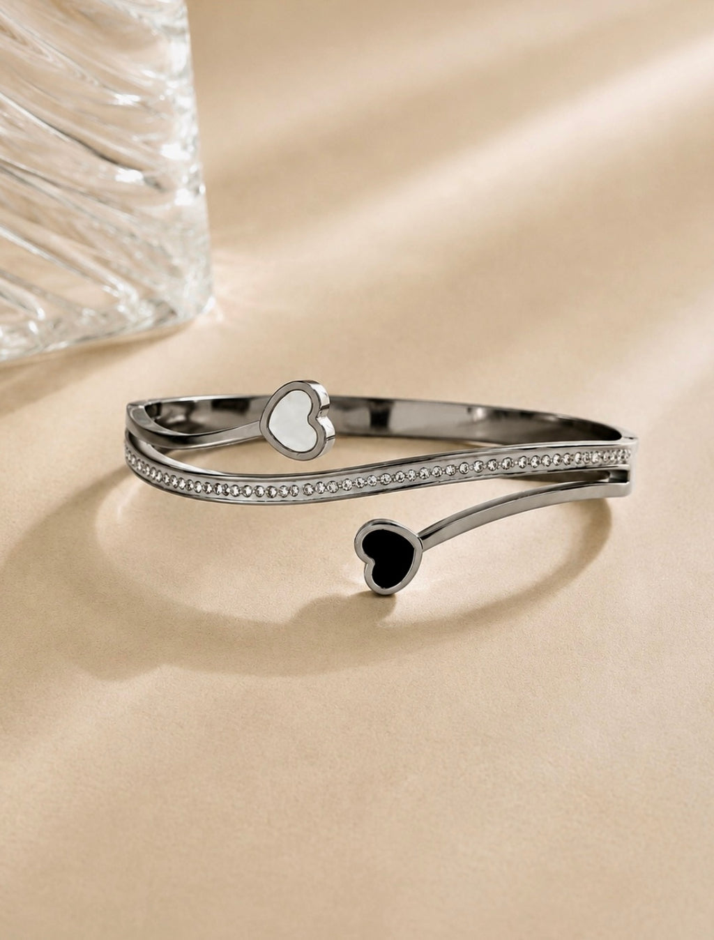 Silvery Heart Bangle