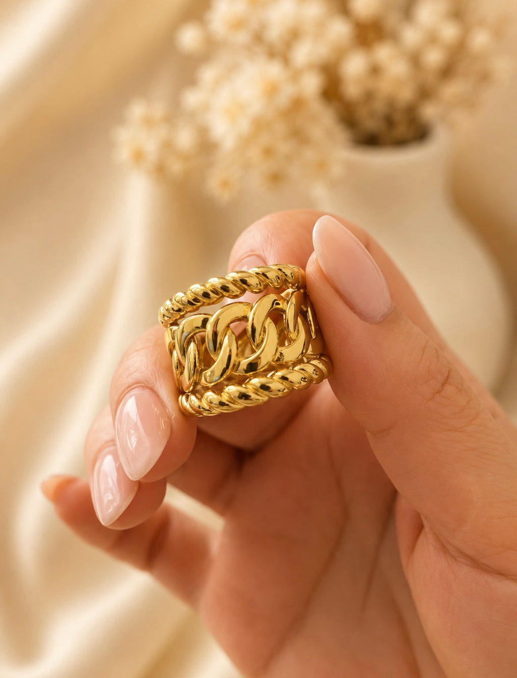 Chunky Chain Statement Ring – Gold