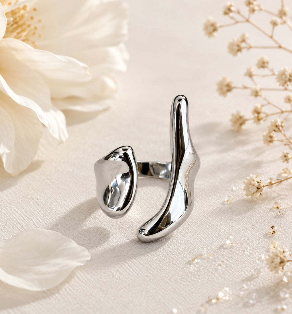 Fluid Grace Ring