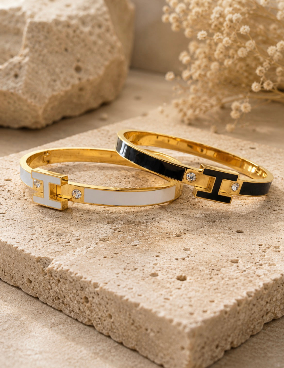 Élan Enamel Bangle