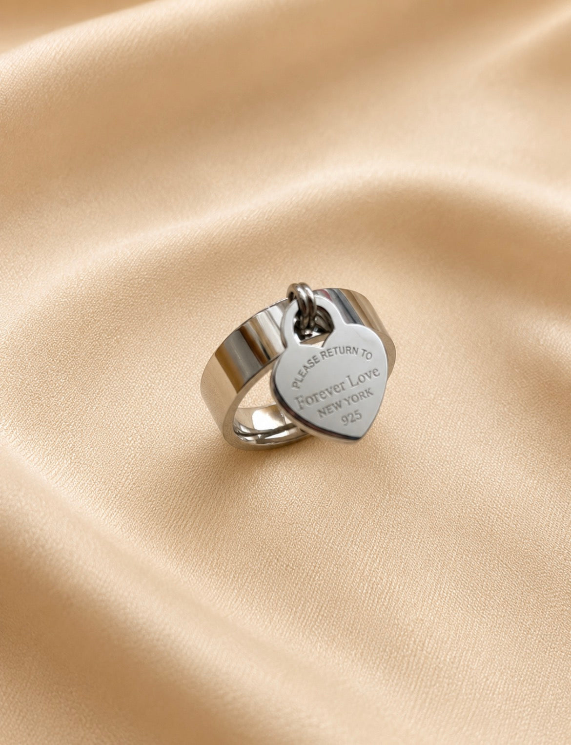 Heart Notes Ring – Silvery